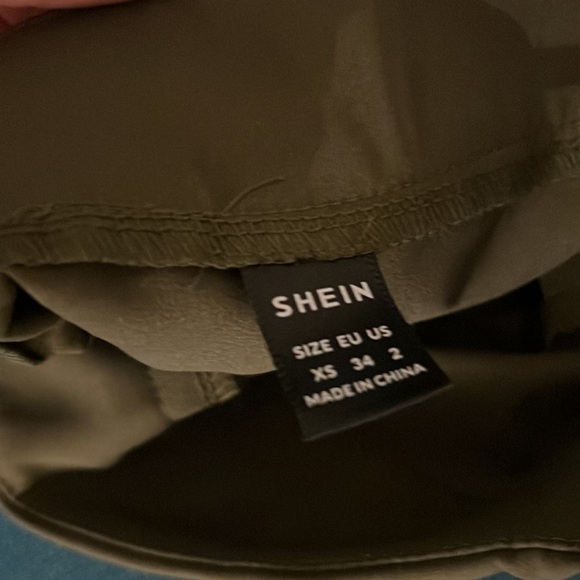 NEVER WORN SHEIN ICON Grunge High Waist Flap Pocket Pleated Skirt Without Belt - Picture 4 of 4